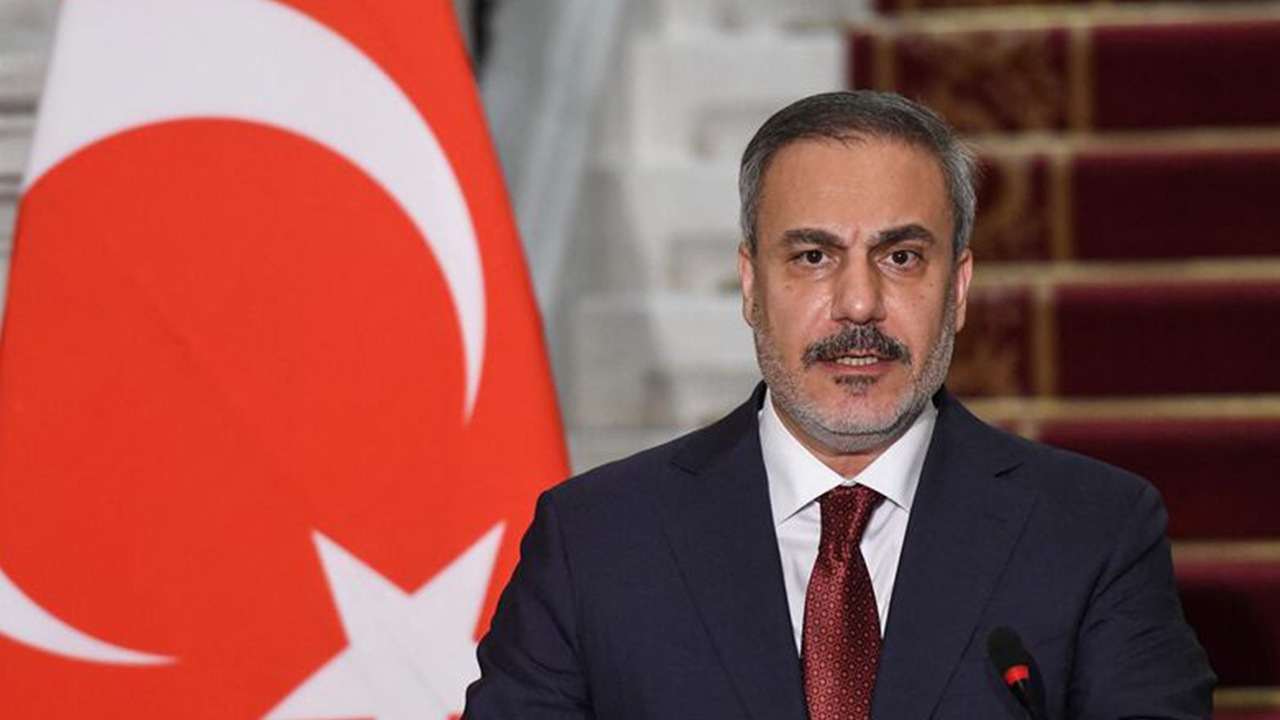 ‘ইরানে হামলার সুযোগ খুঁজছে ইসরায়েল’